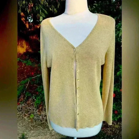 Women’s Northern Isles gold cardigan sweater - Picture 4 of 7
